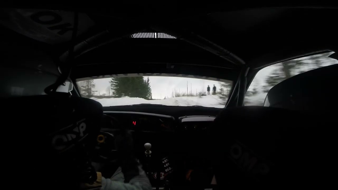 Mekonomen Autohuolto-ralli 25.1.2025 EK5 Juha Laaksonen & Kati Pereläinen VW Golf 3 Kit-car