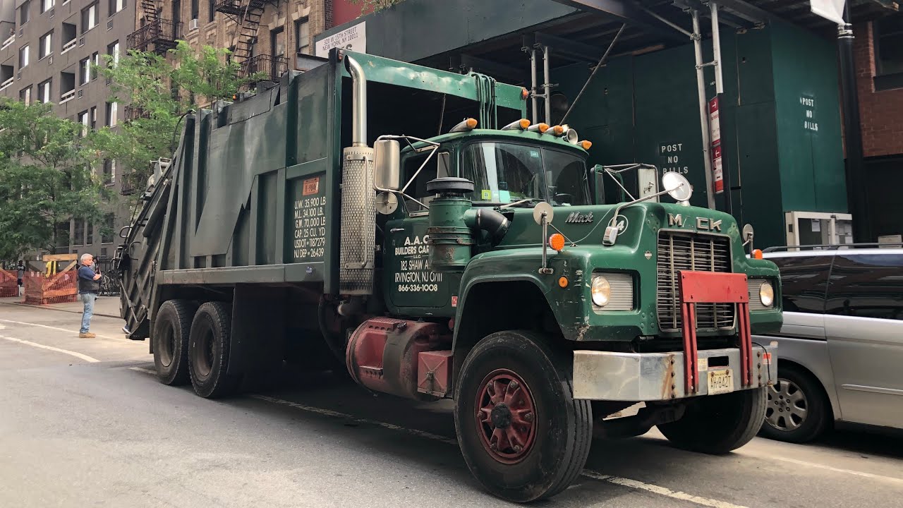 Demolition Waste Garbage Trucks in Manhattan