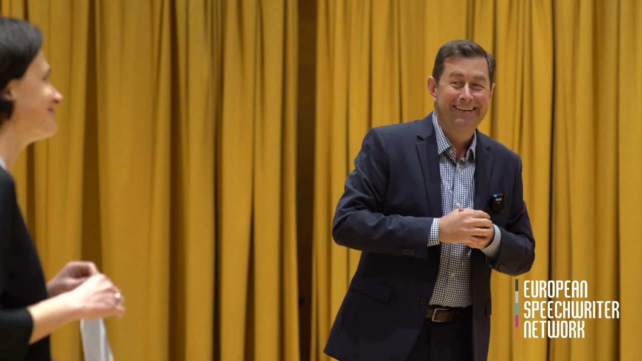 Former Obama speechwriter, Terry Szuplat, addresses the European Speechwriter Network.