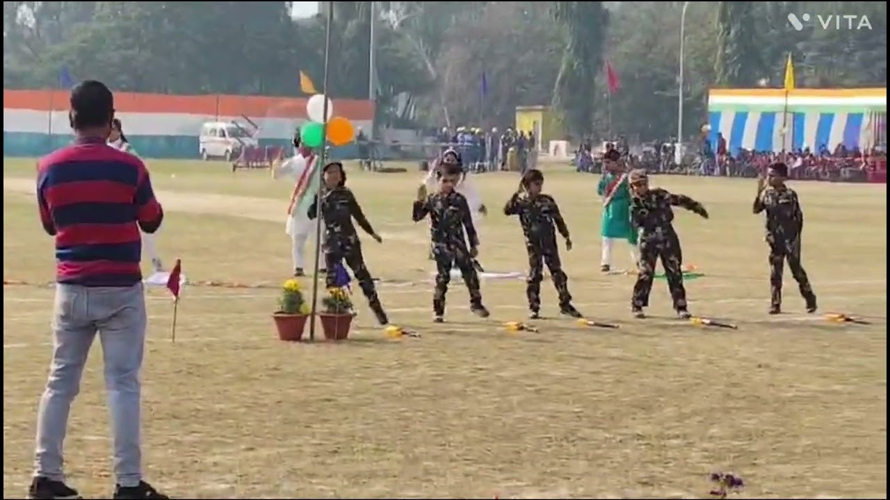 गणतंत्र दिवस पर बच्चों की प्रस्तुति, #republicday #dance#youtubshorts #viralvideo 