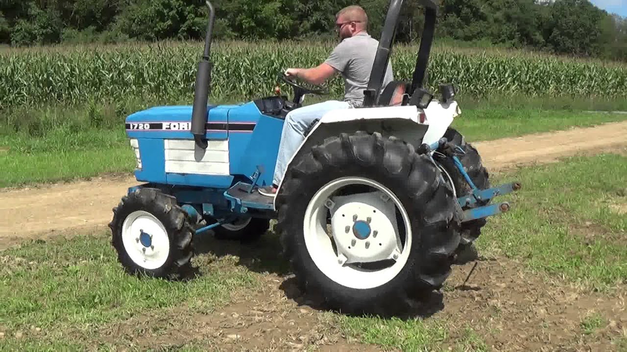 1997 FORD 1720 4X4 TRACTOR WITH POWER STEERING
