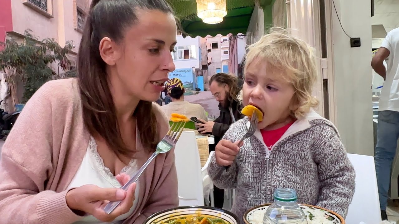 Surprised to Find Asian Food in a Moroccan Surf Village 🇲🇦 ٱلْمَغْرِب