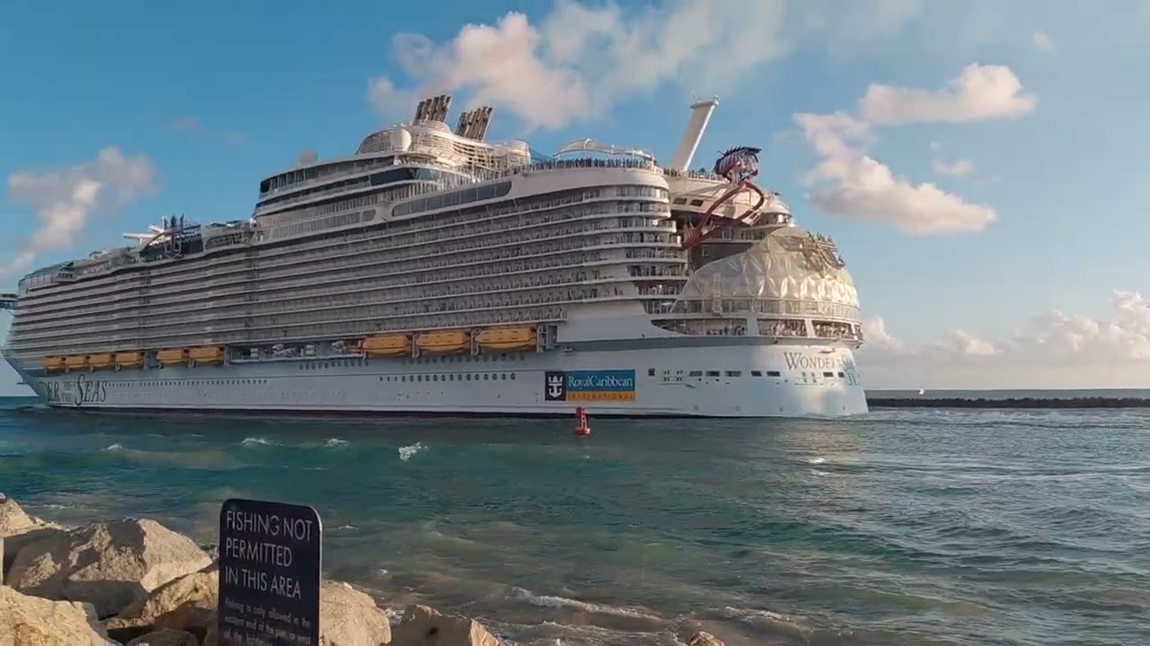 251-252-253-254-255 Cruise ship Delayed Departures Port Miami