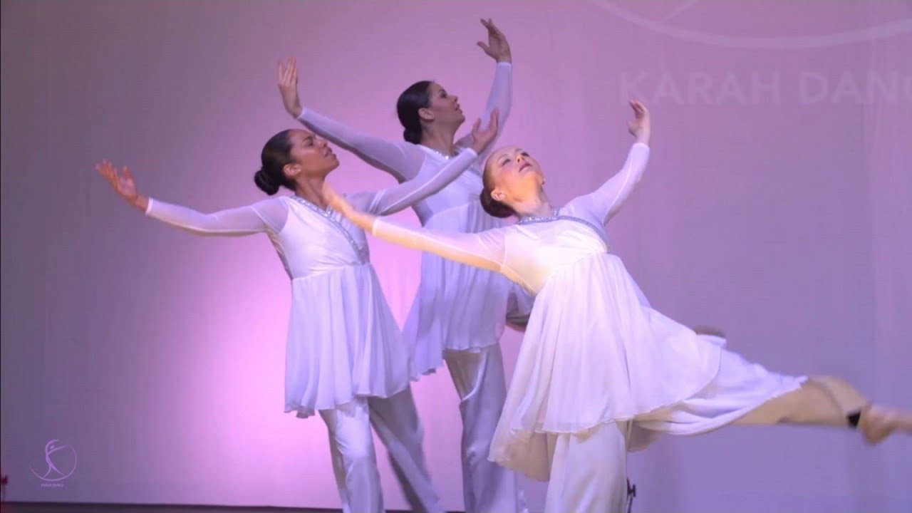 In Your Presence (Kim Walker-Smith) by Total Praise Danse