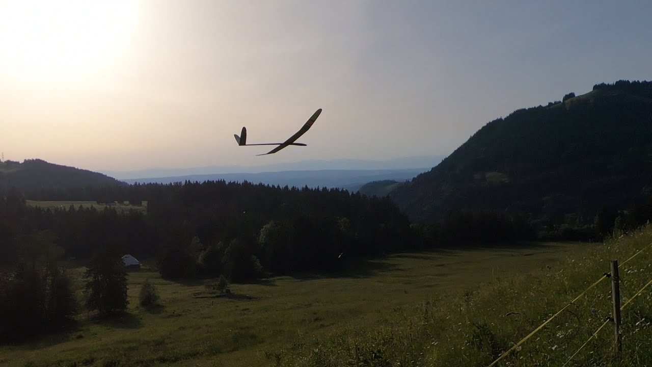 Abend Spazierflug mit Adventure F5J