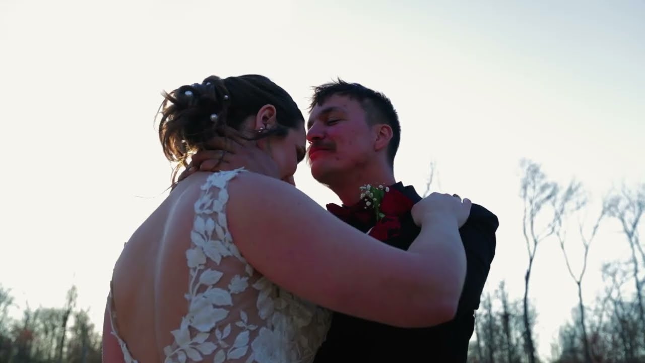 St. Louis Videographer + Photographer | Brittini & Dan Teaser | Ivory Grove