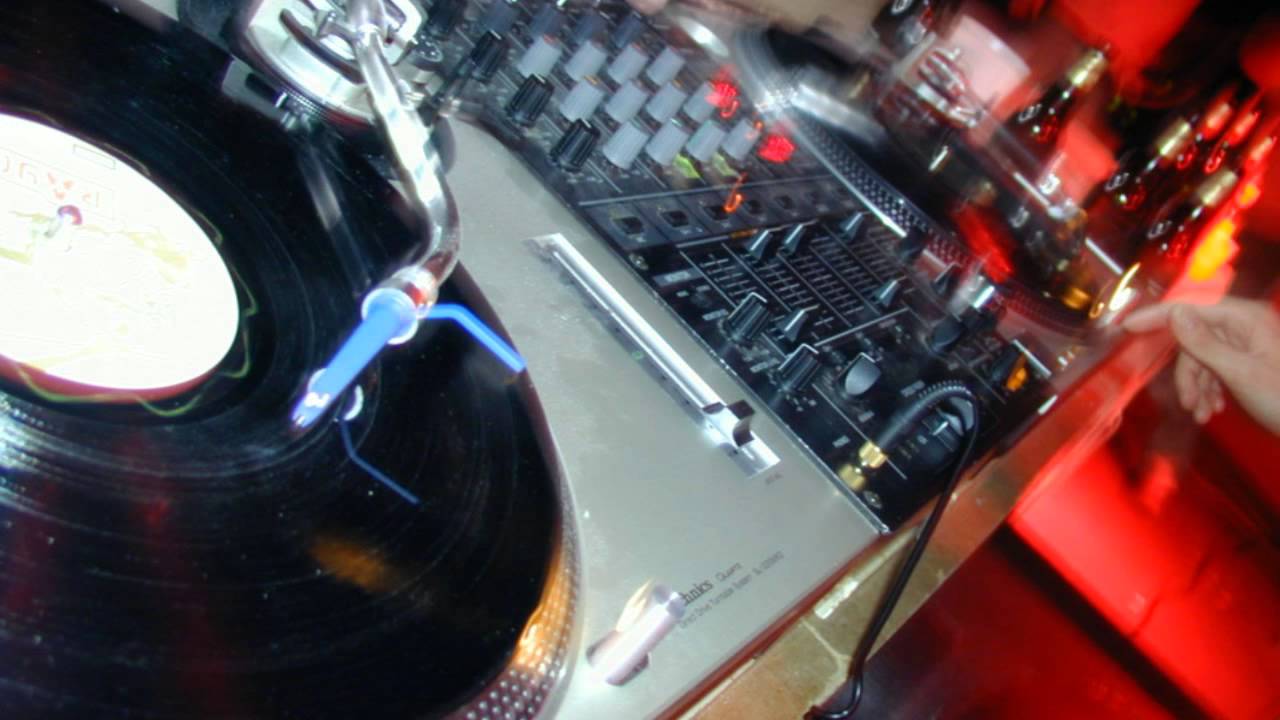 Cricco Castelli - Sandonista Deeper Dub