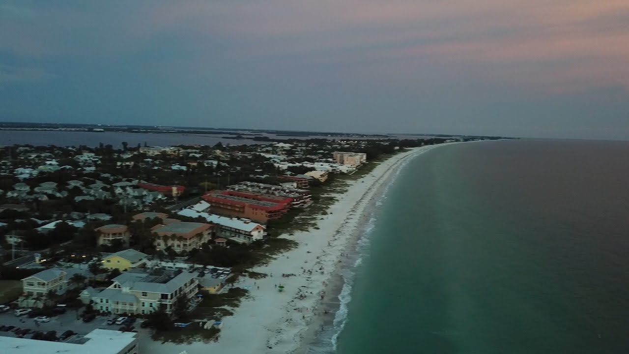 We Spent A Week At Our Favorite Florida Beach! | Beach House Tour, Sunsets & Lots Of Food!