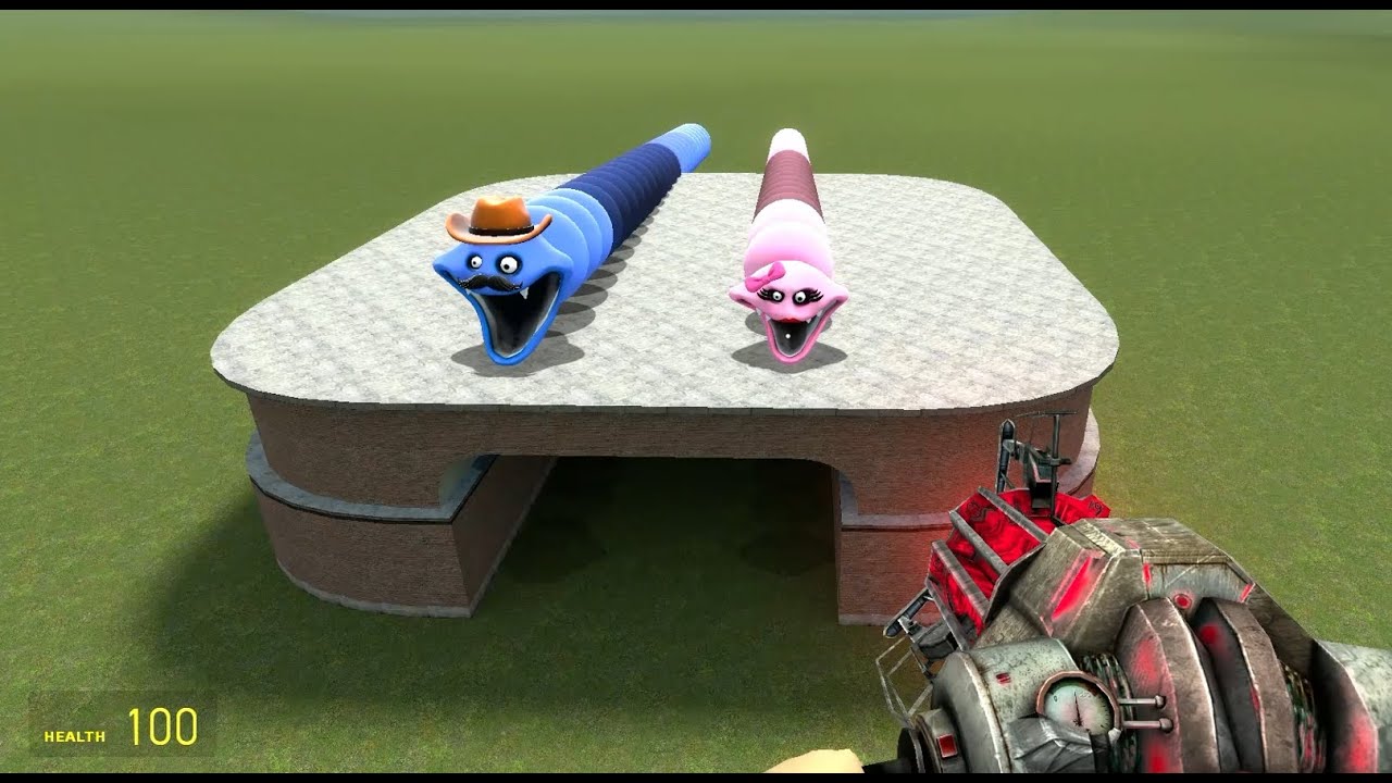 Mum and Dad hungry worm on Garry's mod