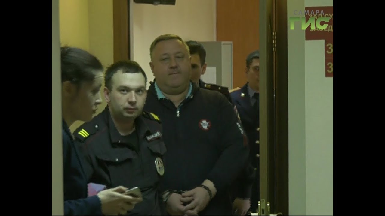 В Самаре двух полковников ФСБ арестовали за взятку