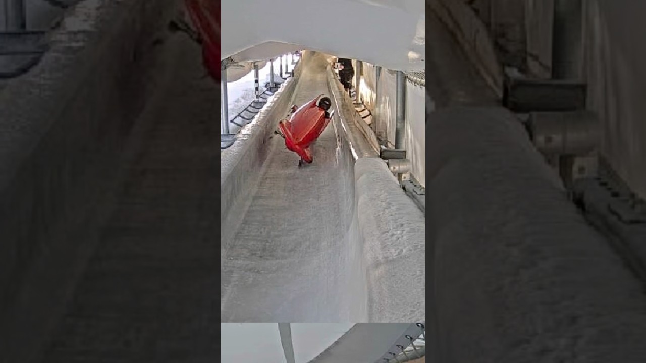 Brakeman try&rsquo;s the pilot seat &hellip; 🫣 #bobsleigh #pilot