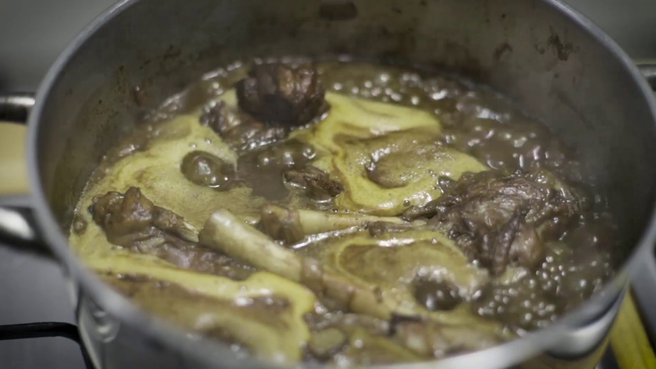 Jarretes de Ternasco de Aragon guisado al estilo M&oacute;dena
