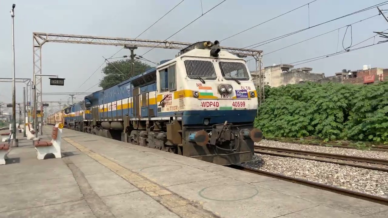 🔥14712 Shri Ganganagar Haridwar Intercity express arriving Yamunanagar(yjud) with Wdp4d+wdp4b 🔥🔥