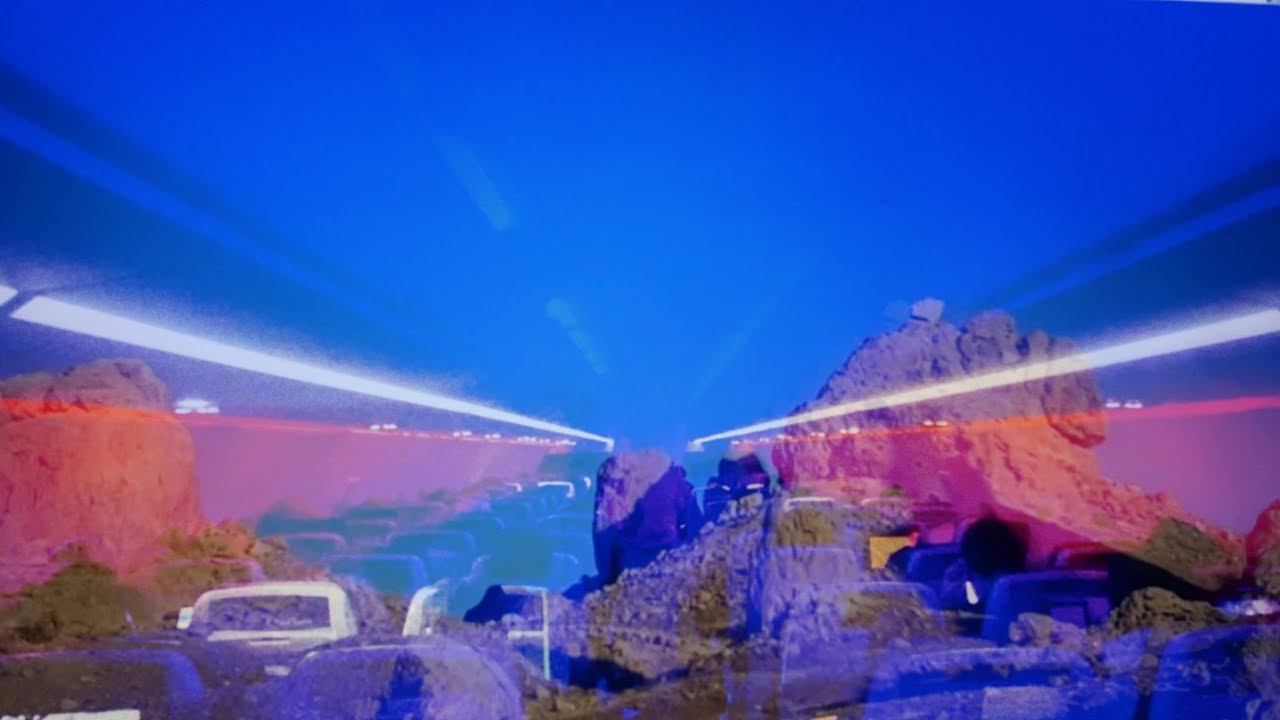 Thomas Hunter - Look up at the Sky/Wonder If It's God That Put You Here (Official Video)