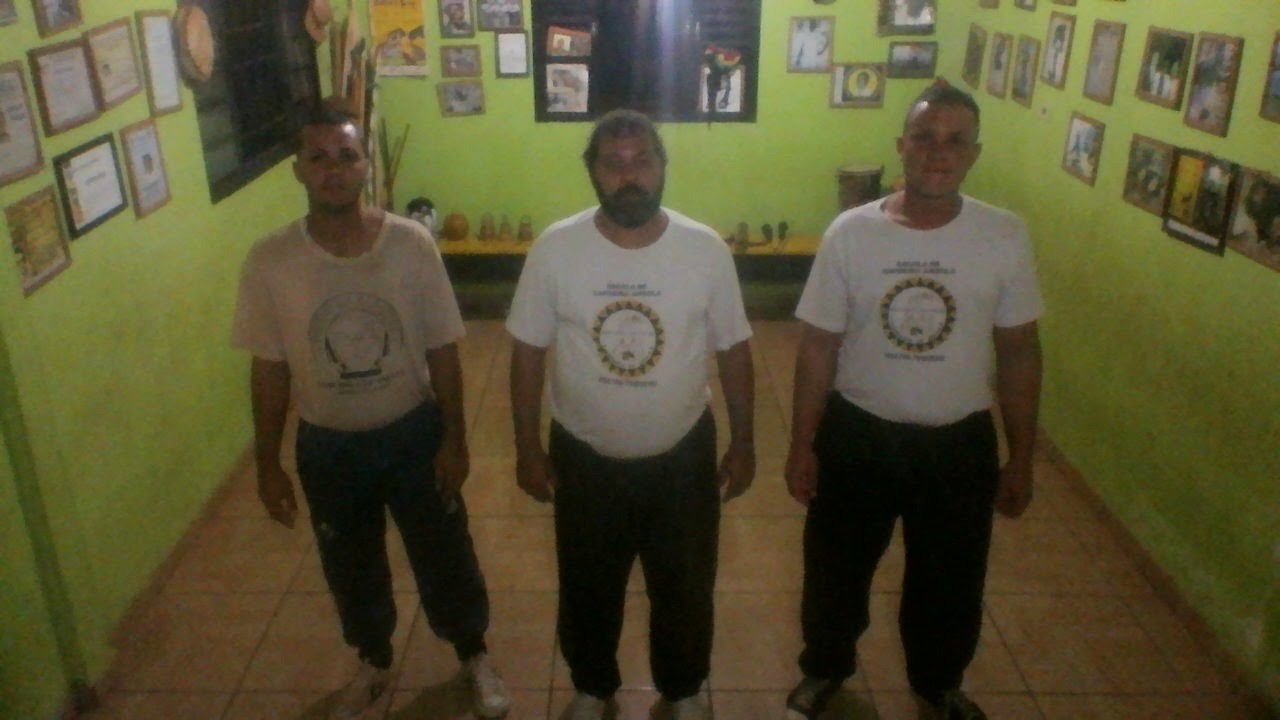 (TREINO 31) CAMUANGA DE ANGOLA: RESIST&Ecirc;NCIA DA CAPOEIRA ANGOLA NA PANDEMIA