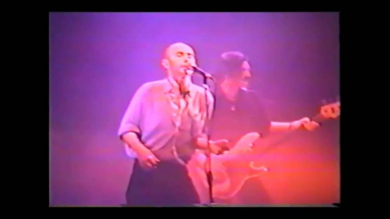 Todo un palo (Microestadio de Lanús, 01-05-1992) - Patricio Rey y sus Redonditos de Ricota