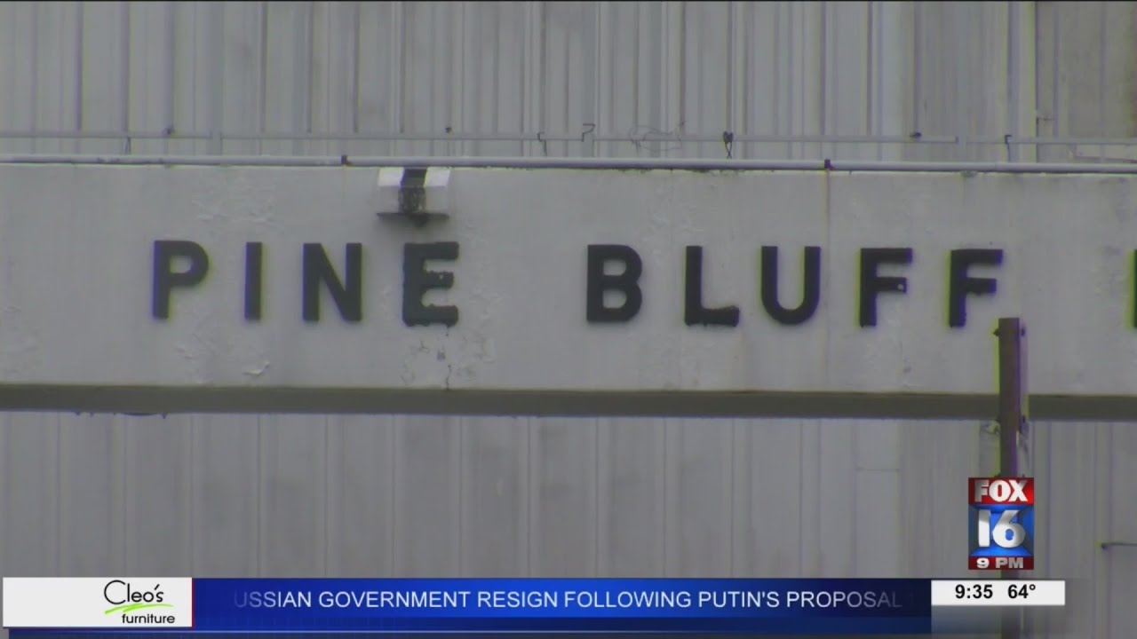 Lawsuit claims sexual discrimination against Pine Bluff High School principal