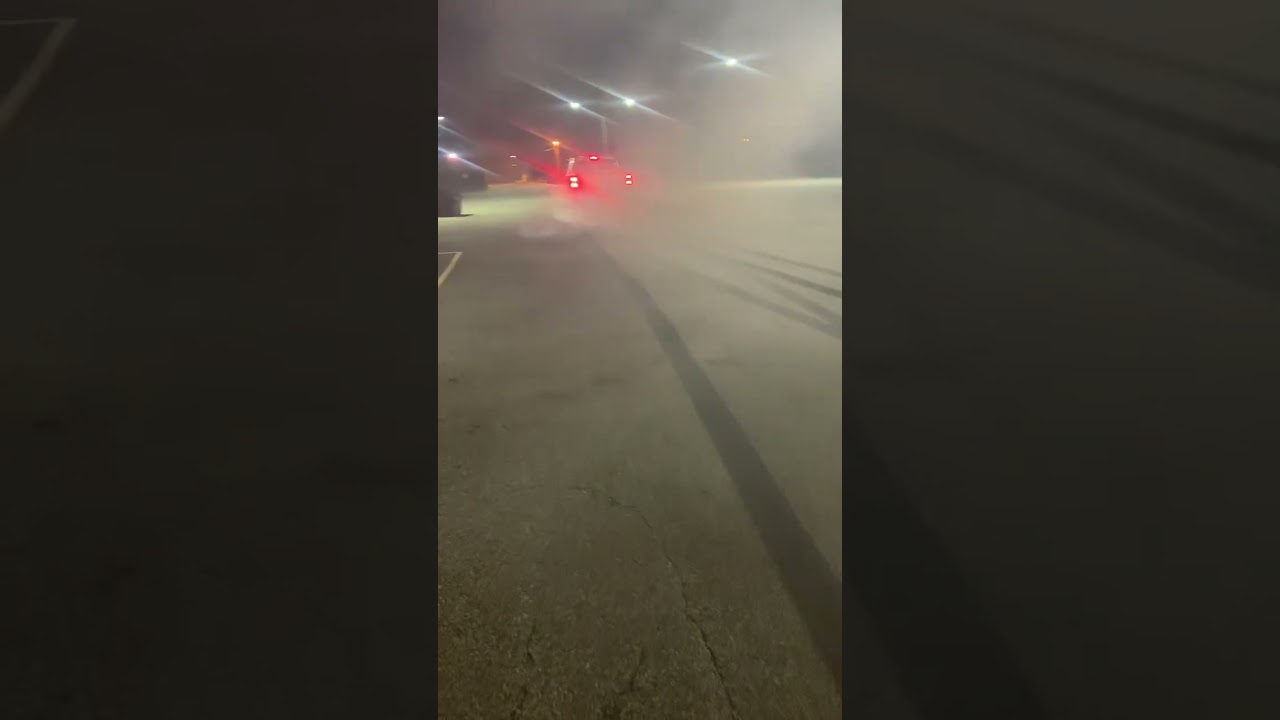Miss Marie is back pedal pumping ram doing a burnout 