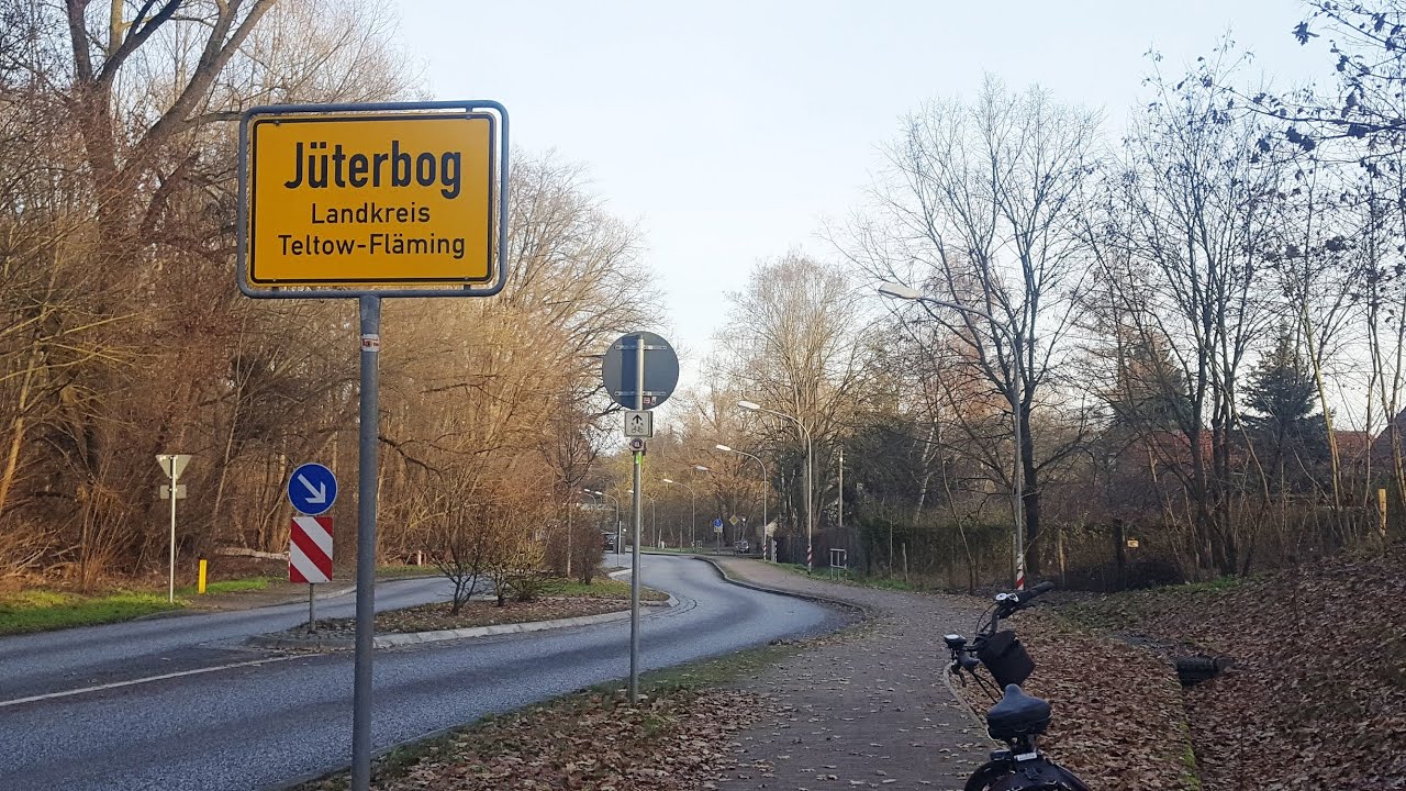 ГСВГ. Въезд в Ютербог и по  Parkstra&szlig;e и Br&uuml;ckenstra&szlig;e 17.12.2023