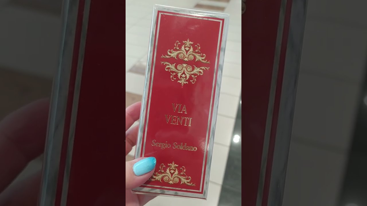 Я нашла старинное сокровище.