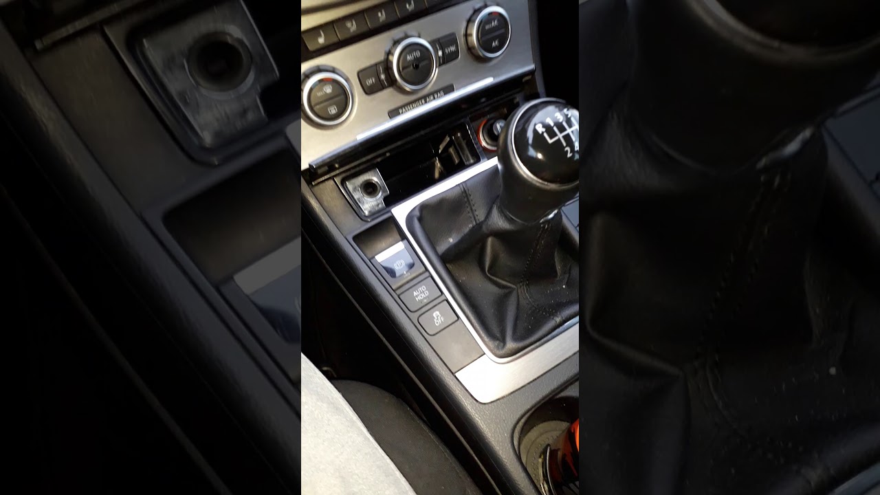 AUTOHOLD  BEI  VOLKSWAGEN PASSAT VARIANT CONFORTLINE 2012-2013