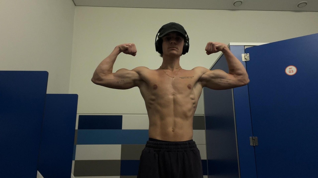 Físico Mais Estético Da Tuga???