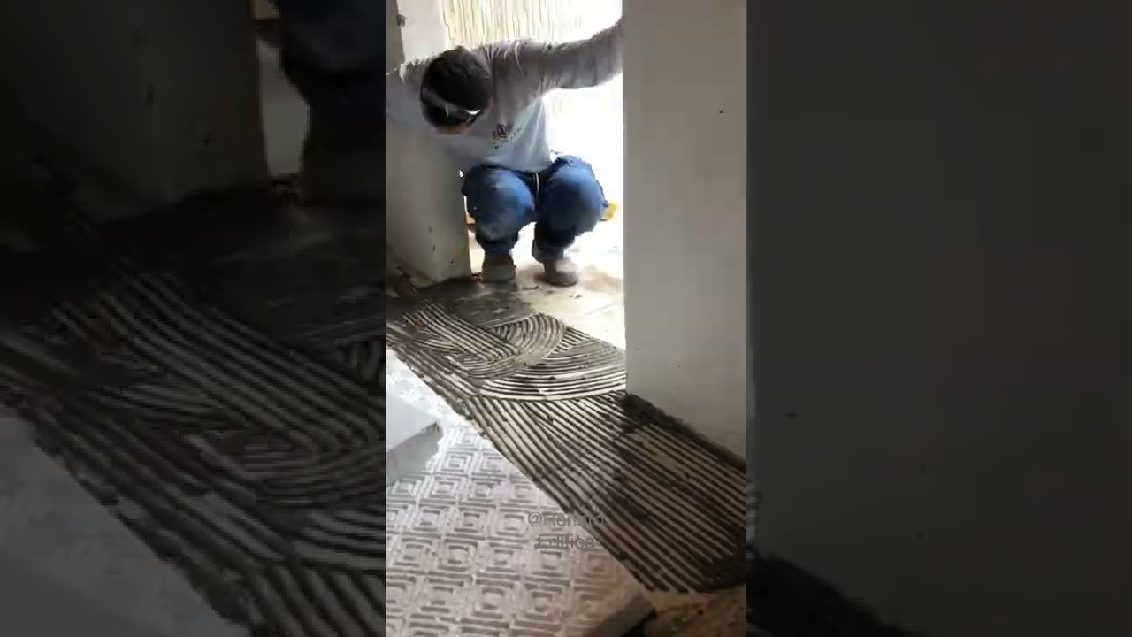 Além de elevar o piso, acaba com o barulho na casa do vizinho de baixo.