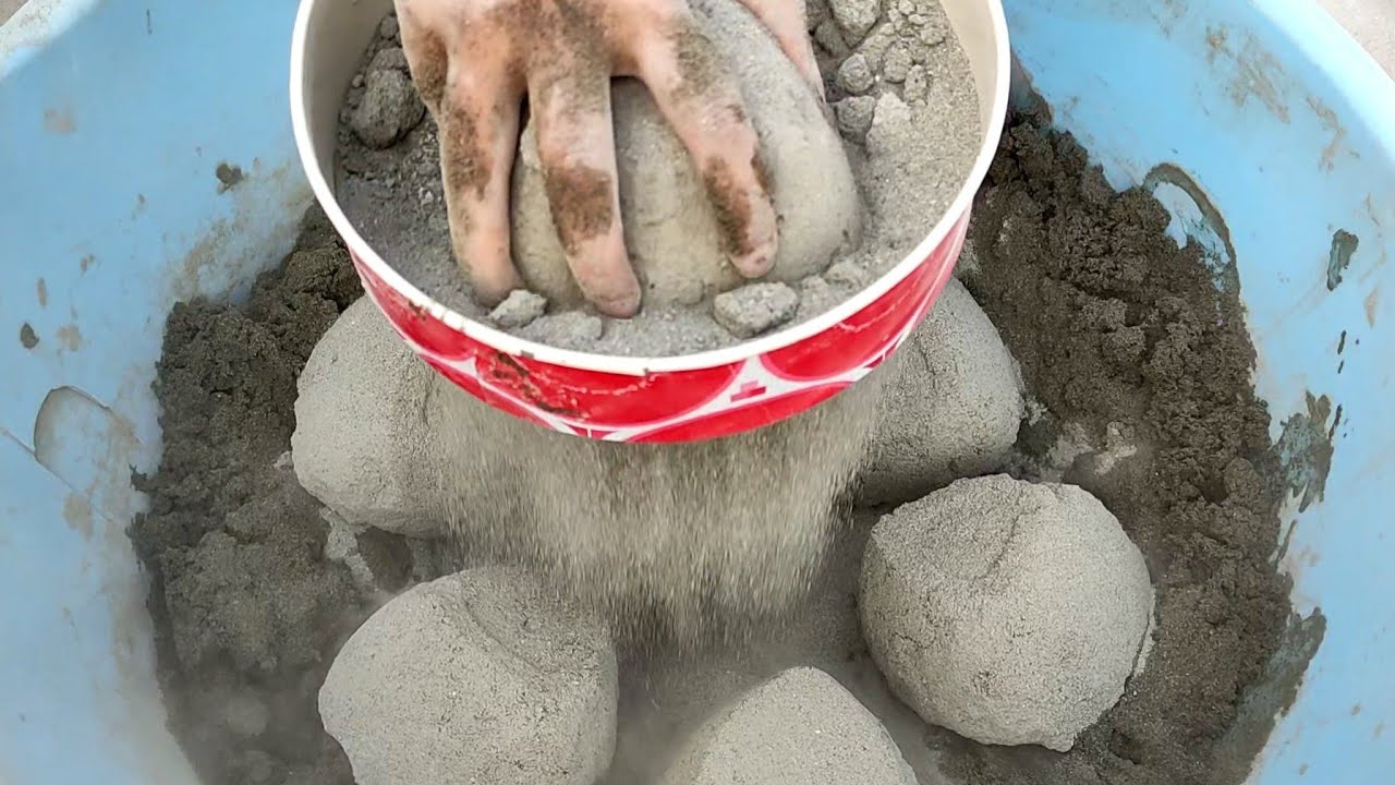 ASMR: super soft dusty fine pure sand sifting with steel sieve in water/oddlysatisfying/relaxing