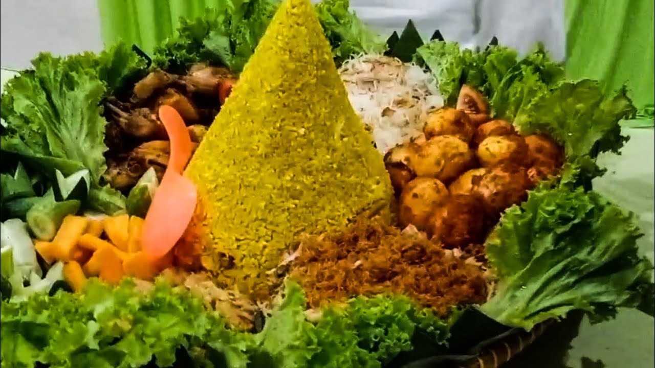 Parasmanan Nasi Tumpeng Khataman Quran Ke - 13