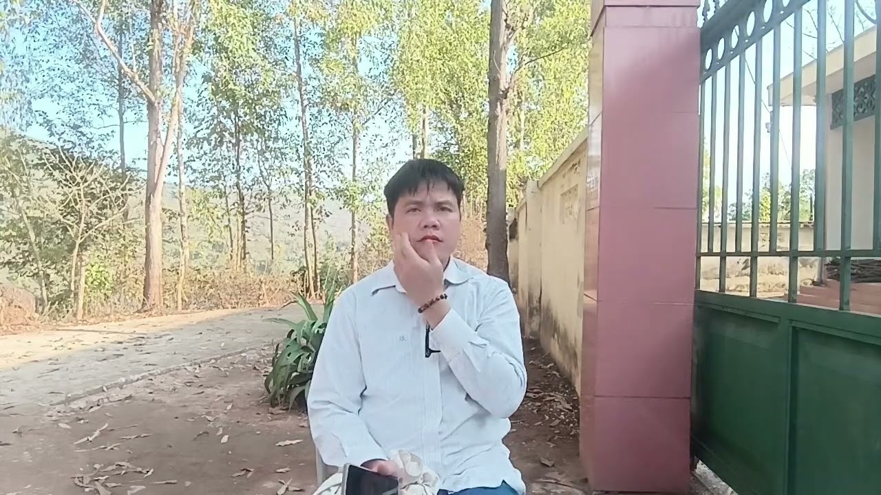     Ai Khiêm é thầng chụ ai chắng khé điện Hà nong ơi 