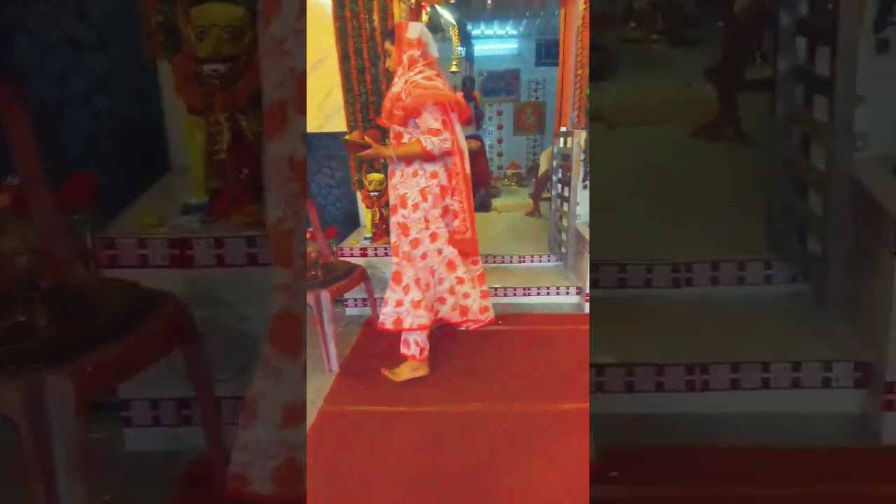 hii hello friend welcome to new  vlog berhampur re Navaratri puja.