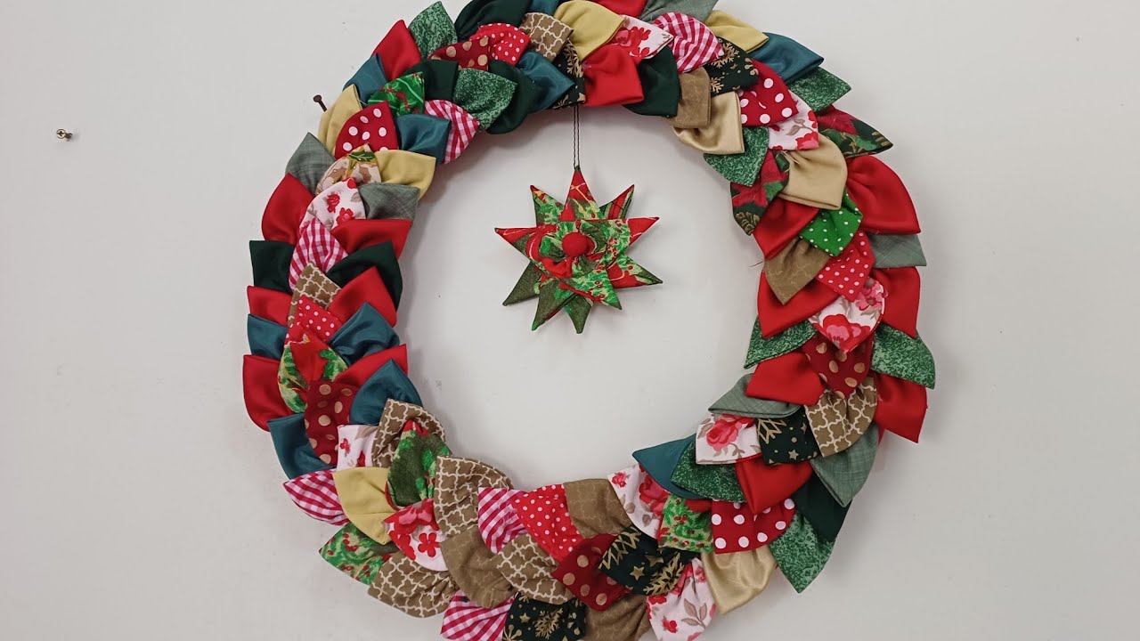  ideia incrível com pequenos retalhos,guirlanda natalina de fuxico #artesanato #tutorial #natal 