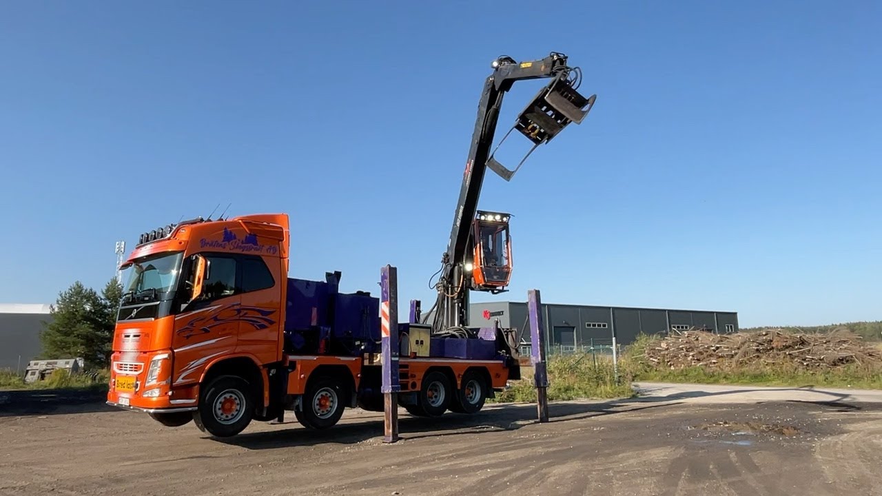 K&ouml;p Materialhanterare Separatlastare Volvo FH 12.8 p&aring; Klaravik
