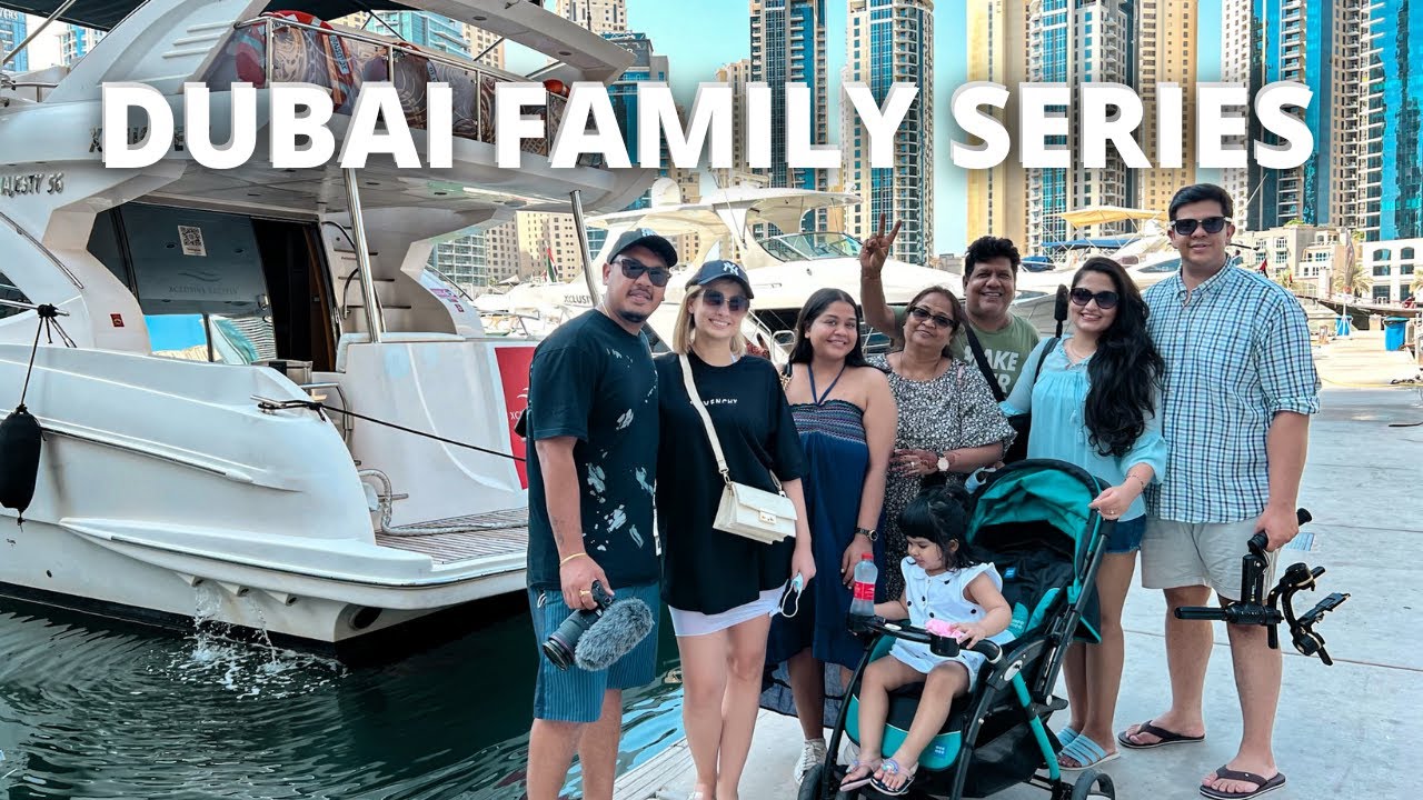 Jab Meri Poori Family Pauchi DUBAI | Staying in the World's Tallest Hotel || Dubai Hindi Vlog|