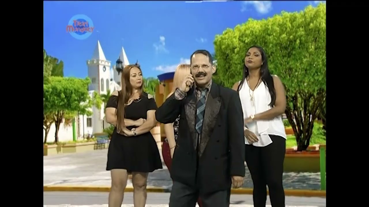 España lo quieren Pelar tios .. | Paco Comedia