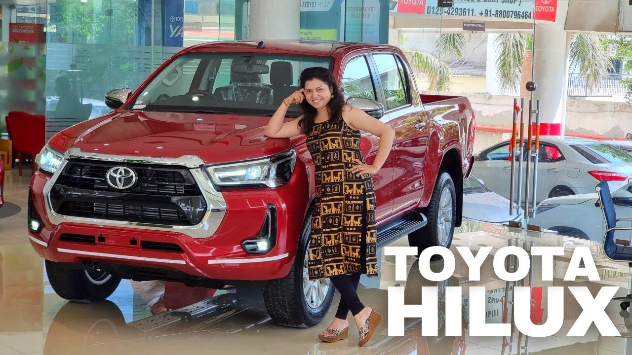 TOYOTA HILUX : Walkaround | Toyota ने कमाल कर दिया 😍😍😍