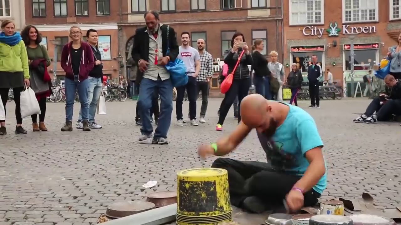TECHNO STREET DRUMMER By DARIO ROSSI