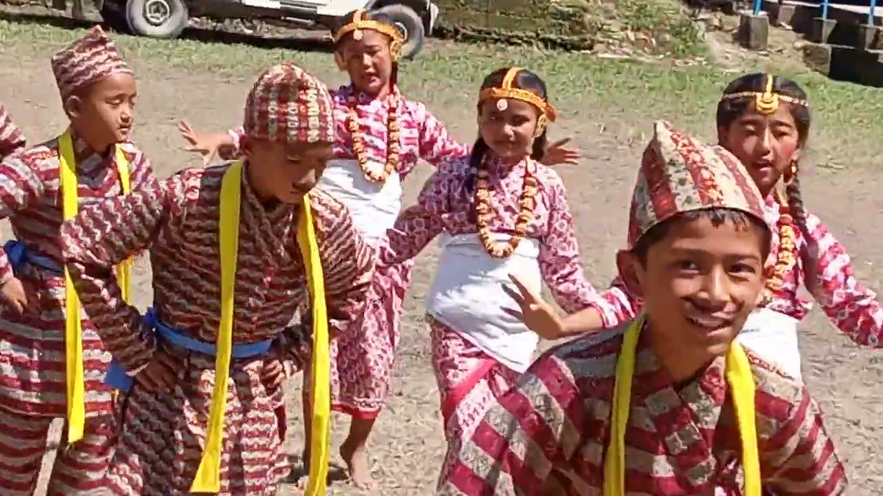 Rikchan tamang Ani Shati haruko dance