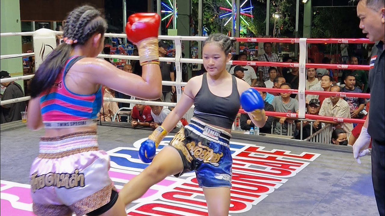 คมาดูมวยเด้อ เวทีชิดชลคาเฟ่ เมืองอุดรธานี #มวยวันนี้ #มวยไทย #muaythai #boxing #fighter