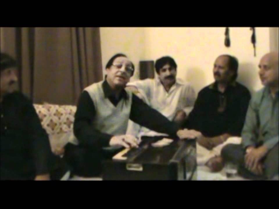 GHULAM ALI KHAN SAHIB SINGS AT NADEEM AYYAZ RES ....video 2