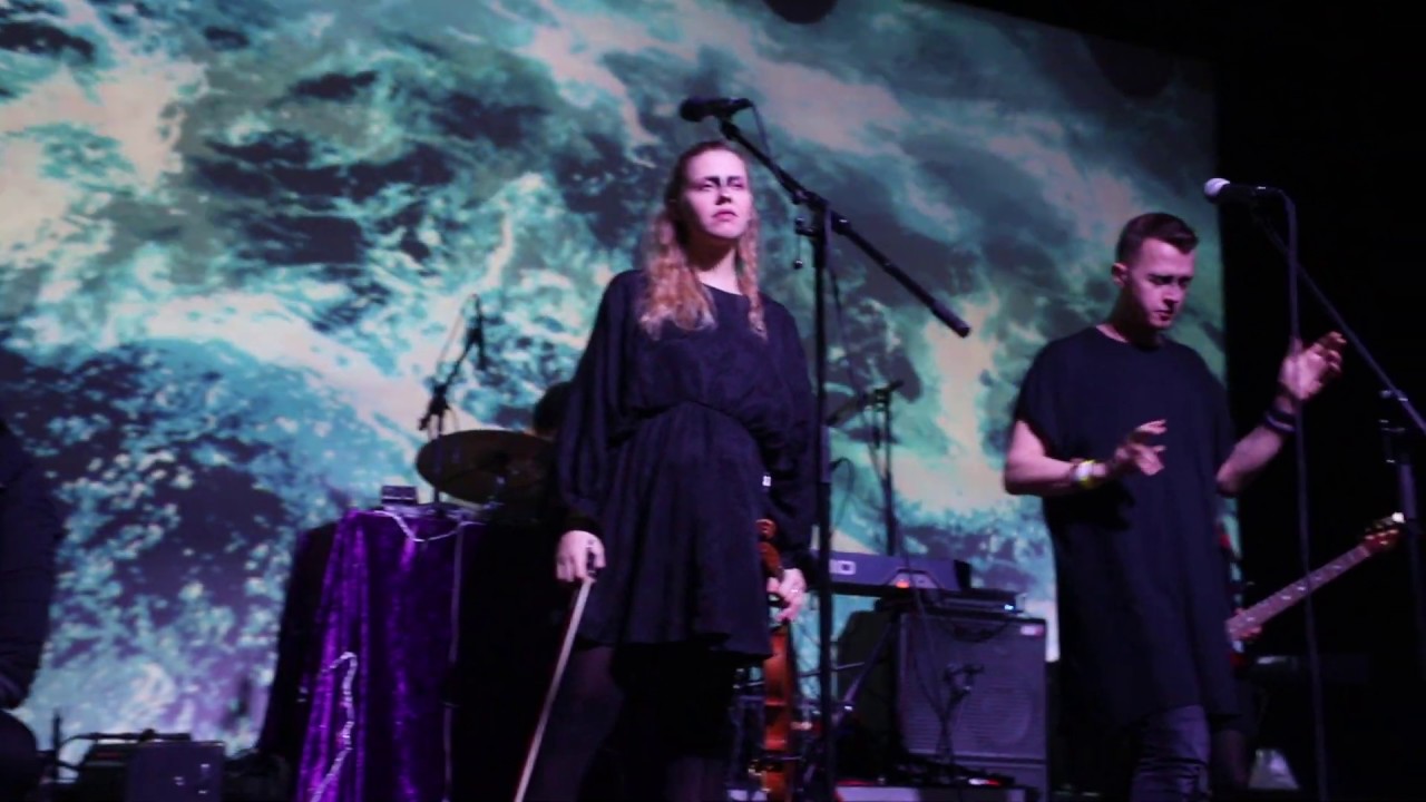 Zvíře jménem Podzim - Malej měsíc, Apollo 2019, Roxy, 4.3.2020