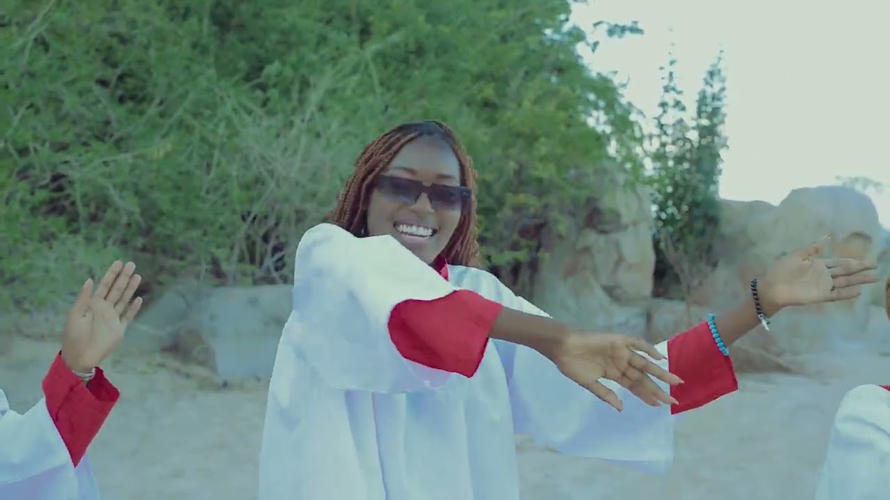 Ray Bee - Limodzi ( Official Music video)