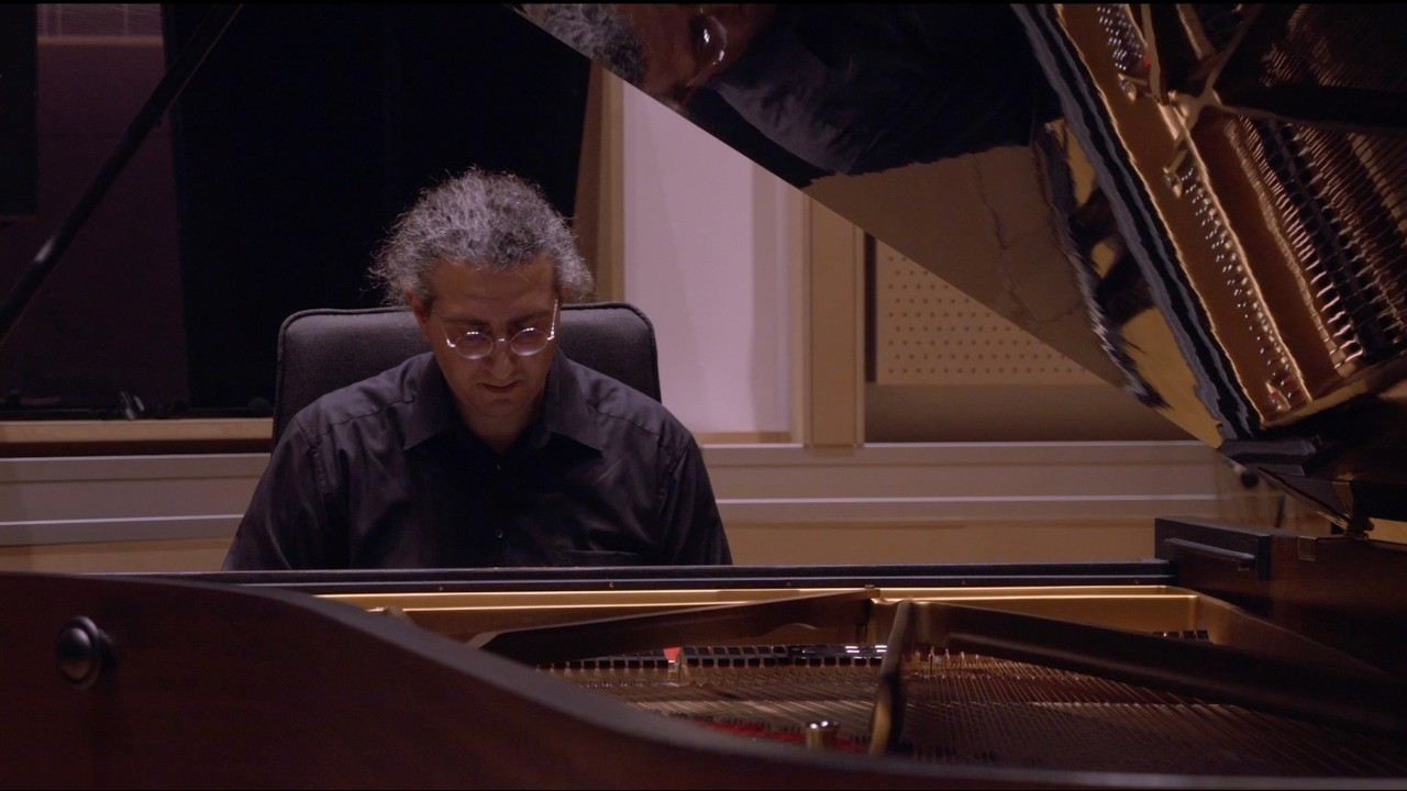 FREDERIC CHOPIN: Etude Op.25 No.4