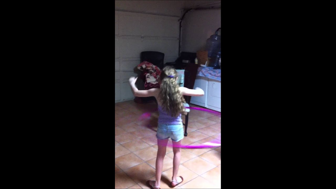 NOOR hula hooping