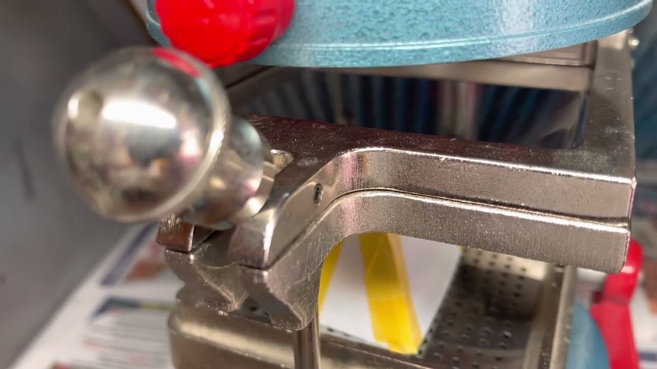 Vacuforming a windshield