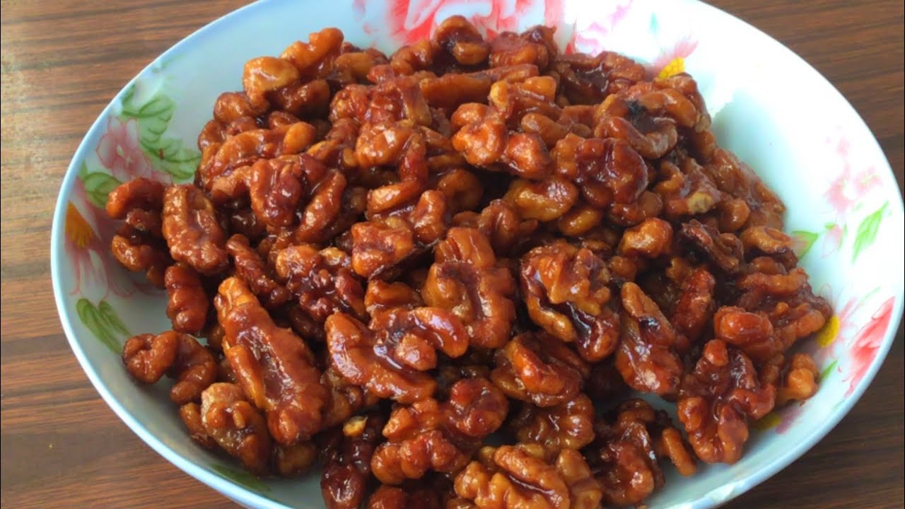 蜂蜜烤核桃 这样特别的方法烤出来核桃放了一个月还酥脆，好吃的停不下来