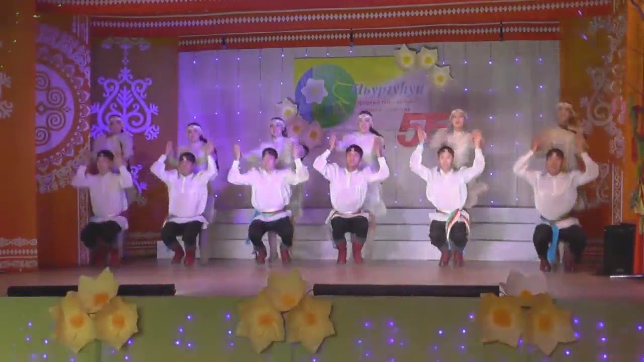 Якутский танец 