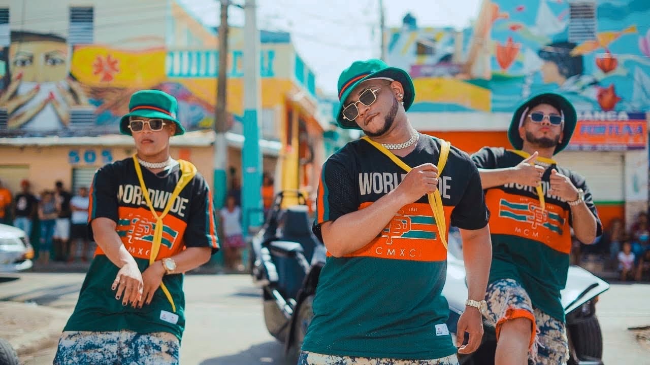 Diamonds RD - Una Loca (Video Oficial)