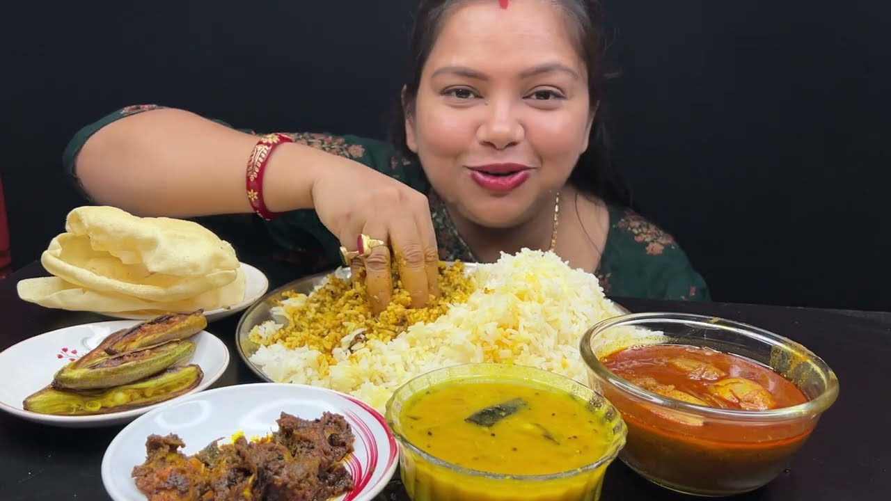 Bigbites, Eating Rice, With Borboti Chingri Vorta, Egg Curry, Tok Dal, Potol Vaja।। Comfortfood।।