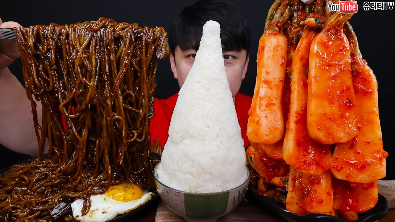 너무 행복했던 크리스마스 브이로그 그리고 짜장면 총각김치 먹방 CHRISTMAS BLACK BEAN NOODELS & TREE RICE &  KIMCHI VLOG MUKBANG